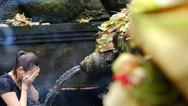 Makna dan Jenis Ritual Pembersihan Diri di 5 Agama Dunia