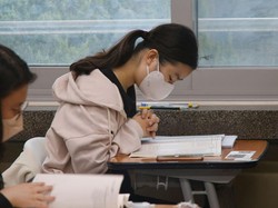 Kenapa di Korea Selatan Ujian Sekolah Dianggap Sakral?