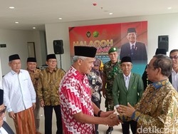 Ganjar Pranowo Bertemu Empat Mata dengan Mahfud MD, Bahas Apa?