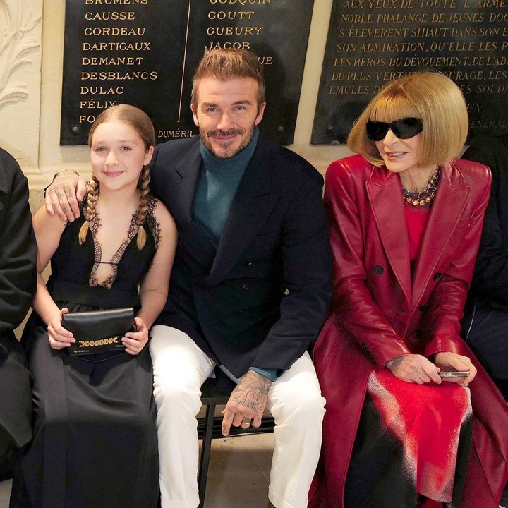 <p>Sebagai putri dari publik figure terkenal, Harper juga sering ikut menghadiri acara-acara penting bersama orang tuanya. (Foto: Instagram @romeobeckham, @davidbeckham, @victoriabeckham)<br /><br /><br /></p>