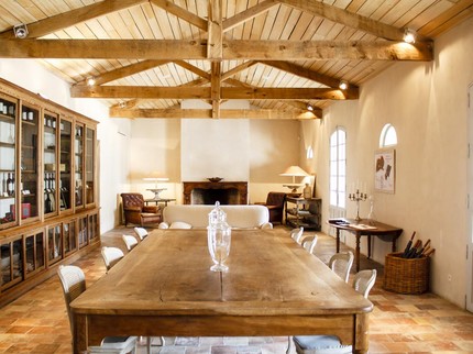 7 Meja Makan Paling Mahal di Dunia, Harganya Bisa Beli Rumah Bun