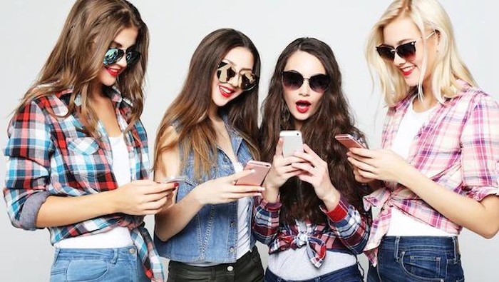 Ilustrasi tergiur dengan popularitas/ Foto: Freepik.com/raisakanareva