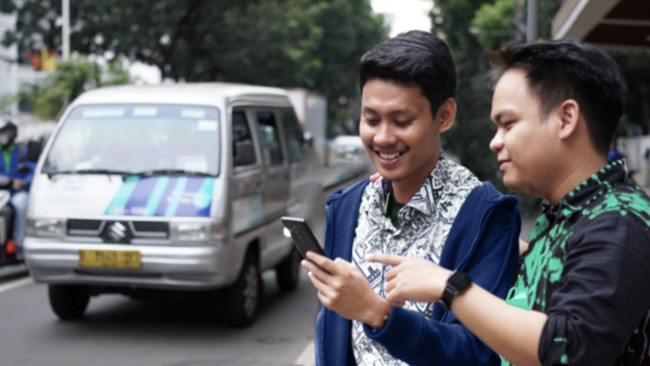 Pemprov DKI meluncurkan satu layanan lagi di fitur JakLingko, yakni informasi operasional Mikrotrans yang melengkapi layanan transportasi dalam aplikasi JAKI.