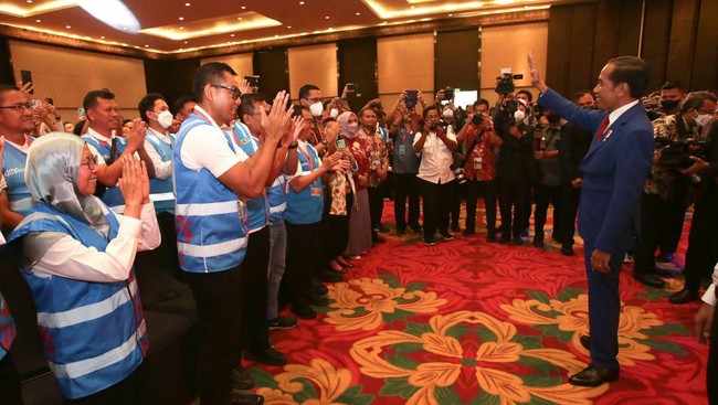 Lancarnya rangkaian agenda pertemuan 20 pemimpin negara serta puluhan lembaga internasional ini tidak terlepas dari keandalan pasokan listrik dari PT PLN.