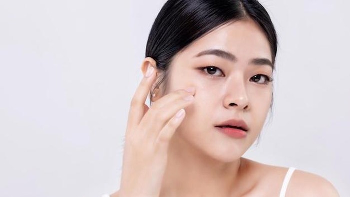img-title 10 Rahasia Kulit Sehat dan Glowing Perempuan Jepang, Ada yang Menggunakan Bahan Makanan?