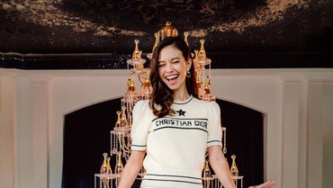 img-title Yuki Kato Salah Tingkah Dipanggil Lisa BLACKPINK oleh Netizen