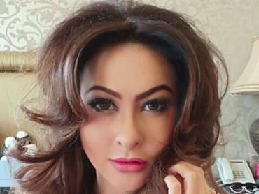 img-title Penampilan Baru Diana Pungky Dipuji Awet Muda, Muncul Komentar soal Oplas