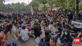 Korban Tragedi Kanjuruhan Demo di Mabes Polri, Tuntut Keadilan
