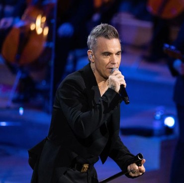 Robbie Williams Rilis Album Baru Bareng Grup Tari Lufthaus Tahun Ini