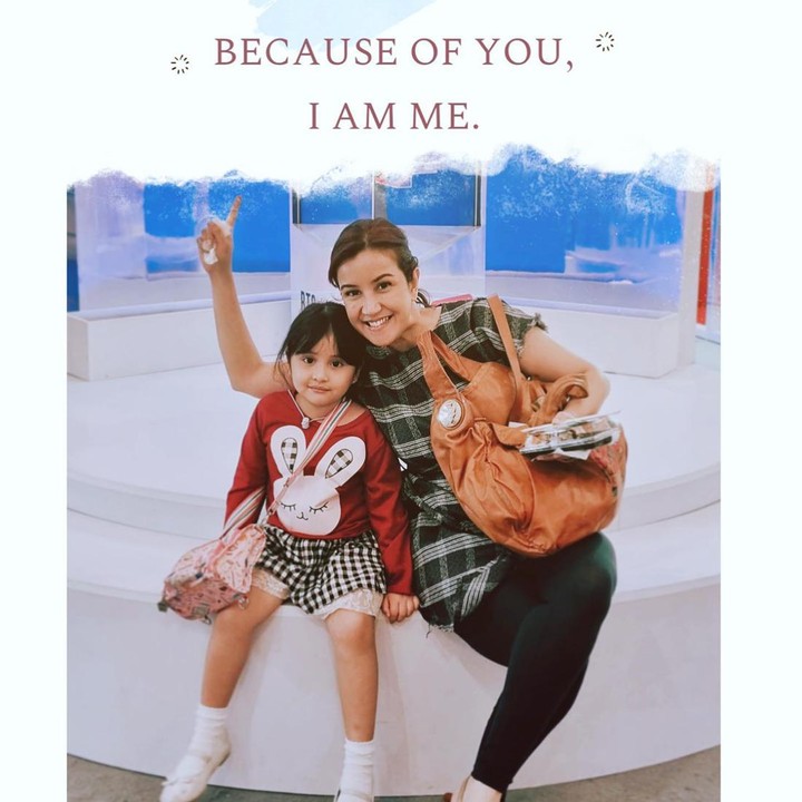 <p>Anak bungsu Andi Soraya, Kylie, tumbuh menjadi anak yang cantik dan menggemaskan. Saat ini, Kylie berusia empat tahun, Bunda. (Foto: Instagram @andisorayabeatrix)</p>