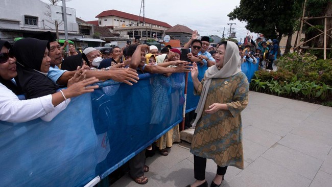 Puan Maharani disebut tak asing bagi Muhammadiyah, karena kakek dan nenek Puan, yaitu Bung Karno dan Fatmawati, merupakan kader Muhammadiyah.