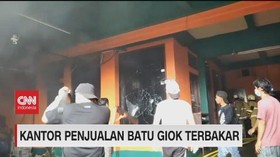 VIDEO: Kantor Penjualan Batu Giok Terbakar