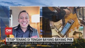 VIDEO: Pengamat: Waspada PHK! Gaya Hidup Karyawan Jangan Berlebihan
