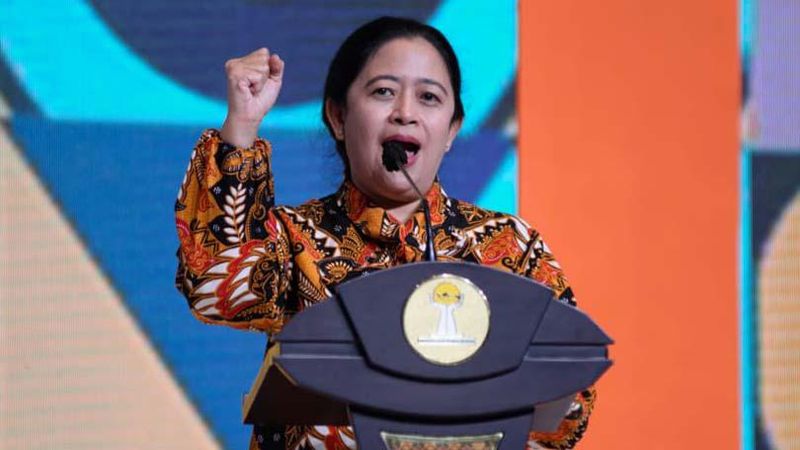 Ketua DPR RI Puan Maharani menghadiri pembukaan Musyawarah Nasional ke-17 Himpunan Pengusaha Muda Indonesia di Solo, Jawa Tengah.