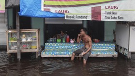 img-title Banjir Rendam Kalimantan Sejak Jumat, Ribuan Warga Terdampak