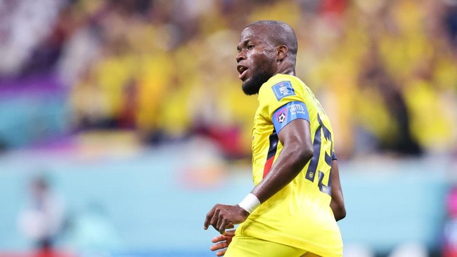 Enner Valencia yang mengemas dua gol pada laga pembuka Piala Dunia 2022 bakal menghadapi ancaman Harry Kane.
