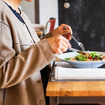 img-title Meskipun Kelihatannya Sepele, 3 Alasan Ini Ternyata Bisa Bikin Restoran Cepat Saji Dituntut oleh Pelanggan!