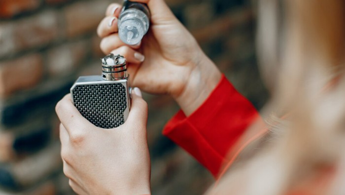 img-title Wajib Tahu! Ini Sederet Bahaya Vape untuk Kesehatan Perempuan