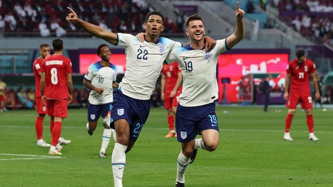 Laga Inggris vs Amerika Serikat di Piala Dunia 2022 bisa disaksikan lewat live streaming, Sabtu (26/11) dini hari WIB.