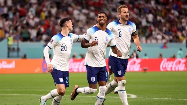 Marcus Rashford menjadi pencetak gol pertama dari tendangan bebas di Piala Dunia 2022 saat melawan Wales di babak penyisihan Grup B.