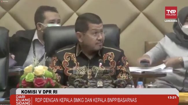 Gedung DPR Bergetar! Rapat Komisi V Bersama BMKG Diskors