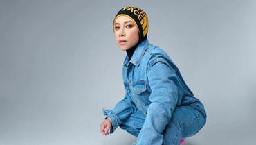 7 Potret Melly Goeslaw Usai Turun BB 25 Kg Disebut Mirip Lesti Kejora