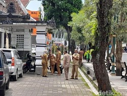 Suasana Mencekam di Karawang dan Sumedang Saat Terjadi Gempa