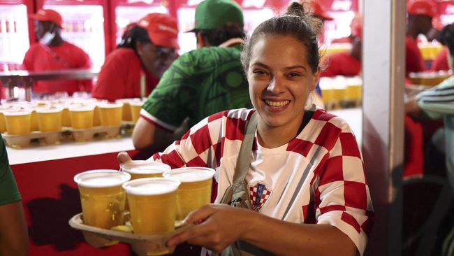 Perusahaan bir Budweiser akan mengirimkan buds yang tak terjual di Piala Dunia Qatar 2022 kepada negara pemenang turnamen.