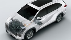 Alasan Toyota Soal Mobil Hybrid Lebih Laku dari Mobil Listrik di RI