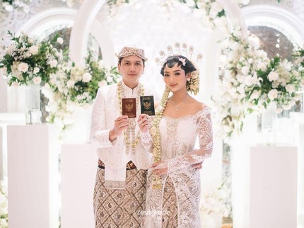 7 Potret Pernikahan Glenca Chysara dan Rendy John, Pemeran Sinetron Ikatan Cinta