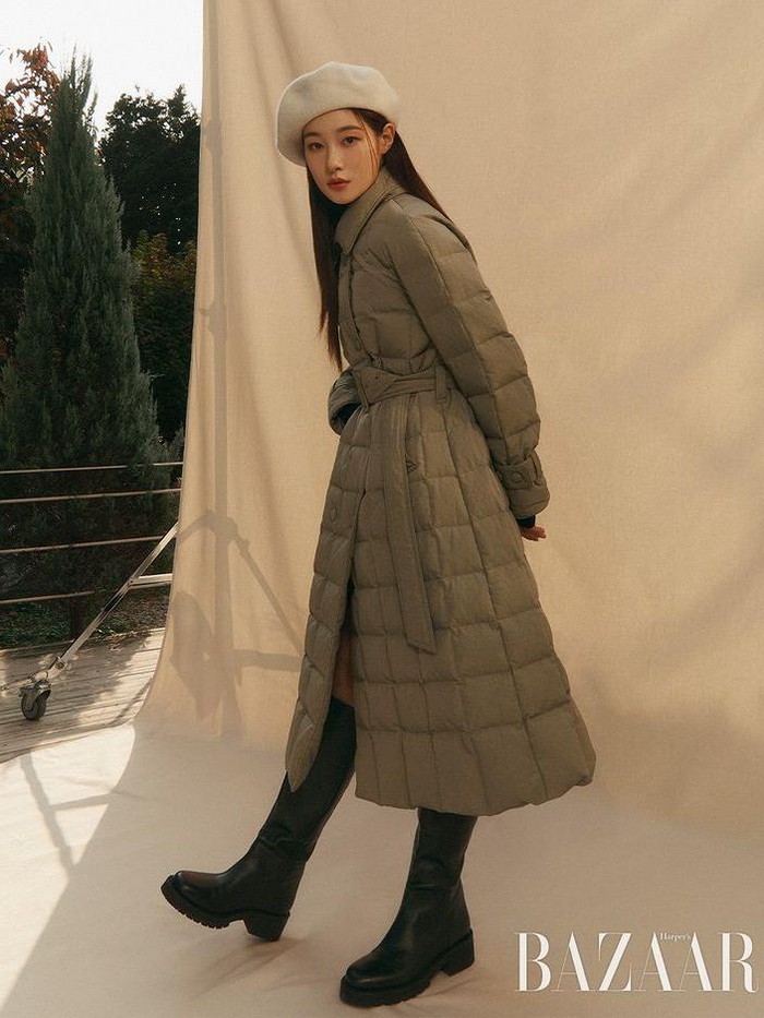 Jung Chae Yeon merupakan aktris sekaligus mantan idol dari girl grup I.O.I dan DIA. Belum lama ini, ia memamerkan hasil pemotretan terbarunya untuk majalah Harper's Bazaar Korea./ Foto: instagram.com/harpersbazaarkorea