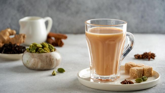 Qatar memasang aturan ketat soal penjualan bir. Tapi jangan khawatir, ada banyak minuman khas Qatar lainnya yang bisa memuaskan dahaga Anda.