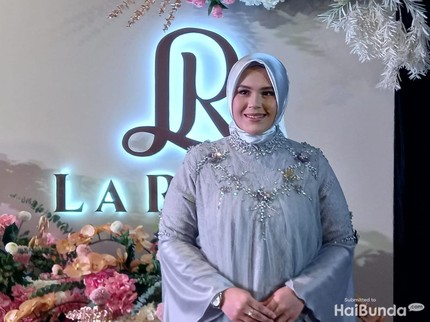 Kisah Desainer Bandung Buat Karya Hijab Satin Anti Gerah, Terinspirasi dari Wanita Turki