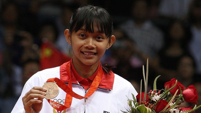 Perjalanan saya menjadi atlet bulutangkis Indonesia penuh jalan terjal. Mulai karena 'terpaksa' hingga jatuh cinta dan berbuah medali Olimpiade.