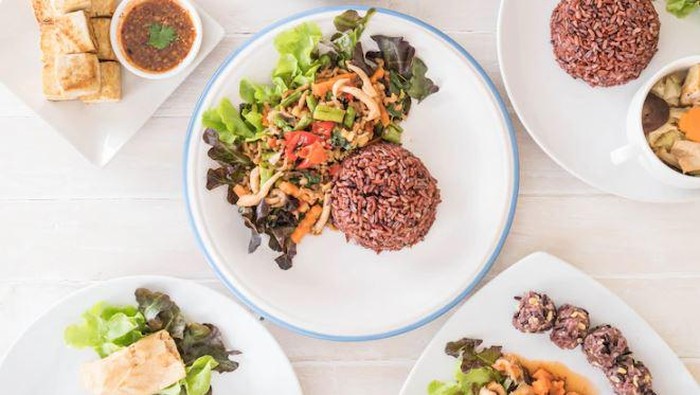 Manfaat Mengonsumsi Nasi Merah untuk Kesehatan, Bisa Jadi Makanan Pilihan Saat Diet!