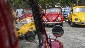 FOTO: Perayaan Ulang Tahun Perak Penggemar VW Beetle di Sri Lanka