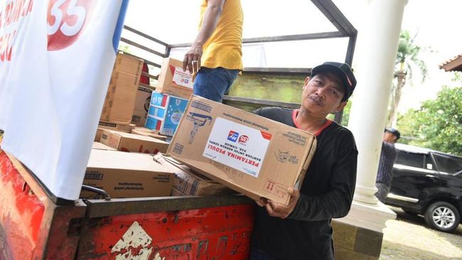 Pertamina Salurkan Bantuan ke Korban Gempa Cianjur