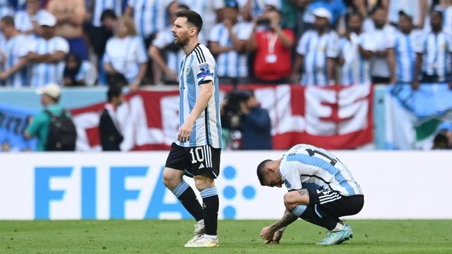 Argentina bisa tersingkir dari Piala Dunia 2022 saat melawan Meksiko pada hari ini atau Sabtu (26/11) waktu setempat.