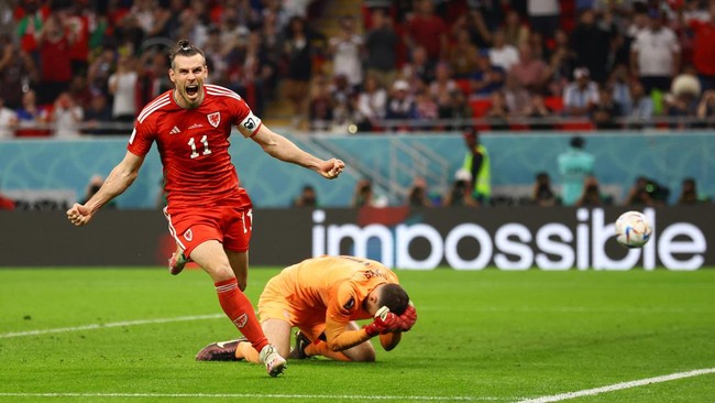 Klasemen Piala Dunia 2022 mengalami perubahan usai Amerika Serikat (AS) vs Wales bermain imbang pada Selasa (22/11) dini hari WIB.