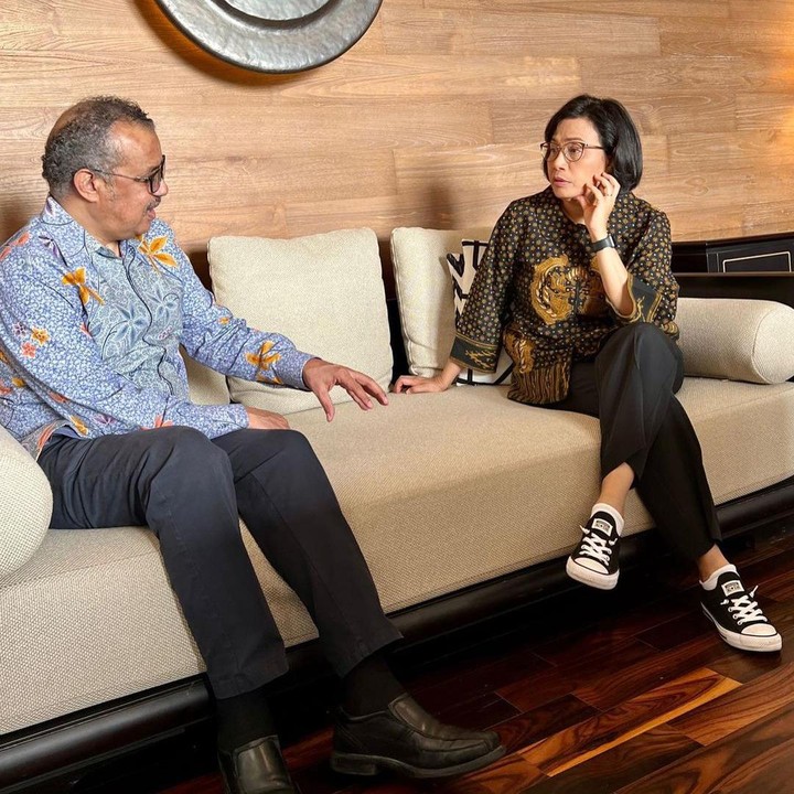 <p>Menteri Keuangan Indonesia, Sri Mulyani, beberapa waktu yang lalu mengunggah potret yang menarik perhatian publik, Bunda. (Foto: Instagram @smindrawati)<br /><br /><br /></p>