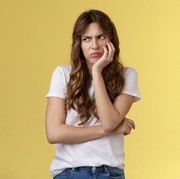 Benarkah Stres Bisa Bikin Kulit Wajah Auto Kusam?