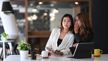 ZODIAK YANG TIDAK BISA DIPERCAYA