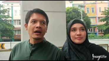 img-title Rumah Tangganya Dikenal Romantis, Dimas Seto dan Dhini Aminarti Bagikan Tips