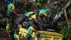 Tujuh Anggota TNI yang Bantu Korban Gempa Cianjur Keracunan Makanan