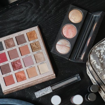 img-title BeauPicks: 5 Face Palette Terbaru dari Brand Lokal, Ada yang Bisa Custom Sendiri, Lho!