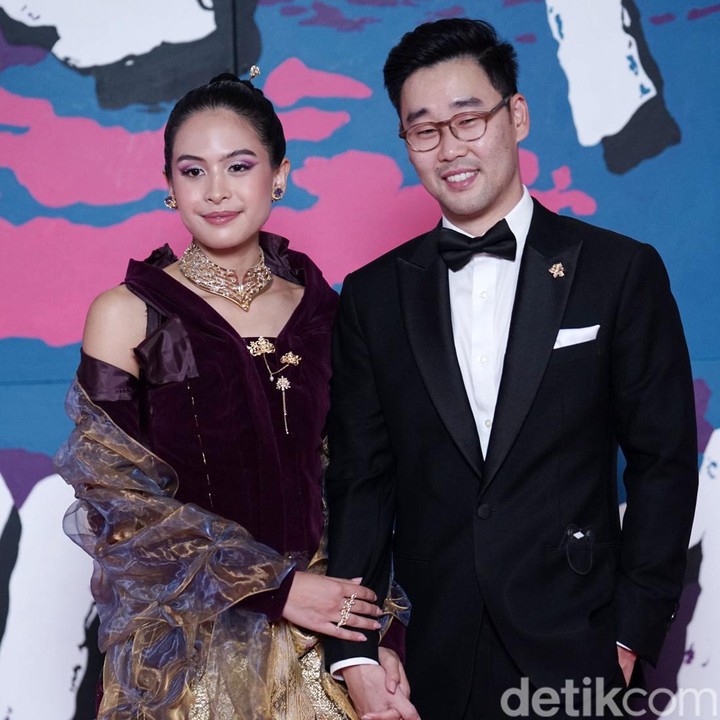 <p>Keduanya hadir dalam acara Festival Film Indonesia 2022 yang digelar di Jakarta Convention Center yang digelar pada Selasa (22/11/2022) malam. (Foto: Palevi S/detikFoto)</p>