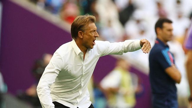 Video pelatih timnas Arab Saudi Herve Renard marah-marah di ruang ganti saat jeda babak pertama melawan Argentina di Piala Dunia 2022 viral di media sosial.