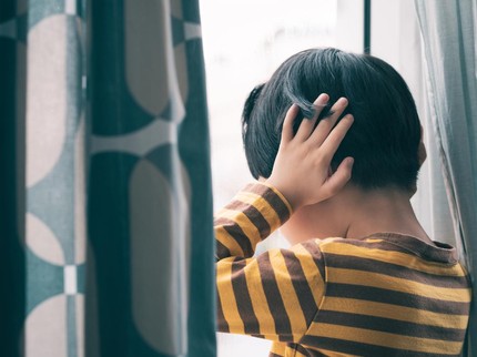 Kisah Anak 3,5 Tahun Belum Lancar Bicara, Dikira Autis hingga Didiagnosa Punya IQ Tinggi