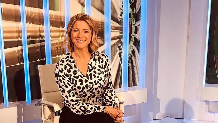 Mengenal Jacqui Oatley, Komentator Perempuan Pertama di Siaran Langsung Piala Dunia 2022 untuk AS