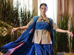 Menyimak Keindahan Tenun Ikat Sikka Berpadu dengan Kain Perca dan Lurik